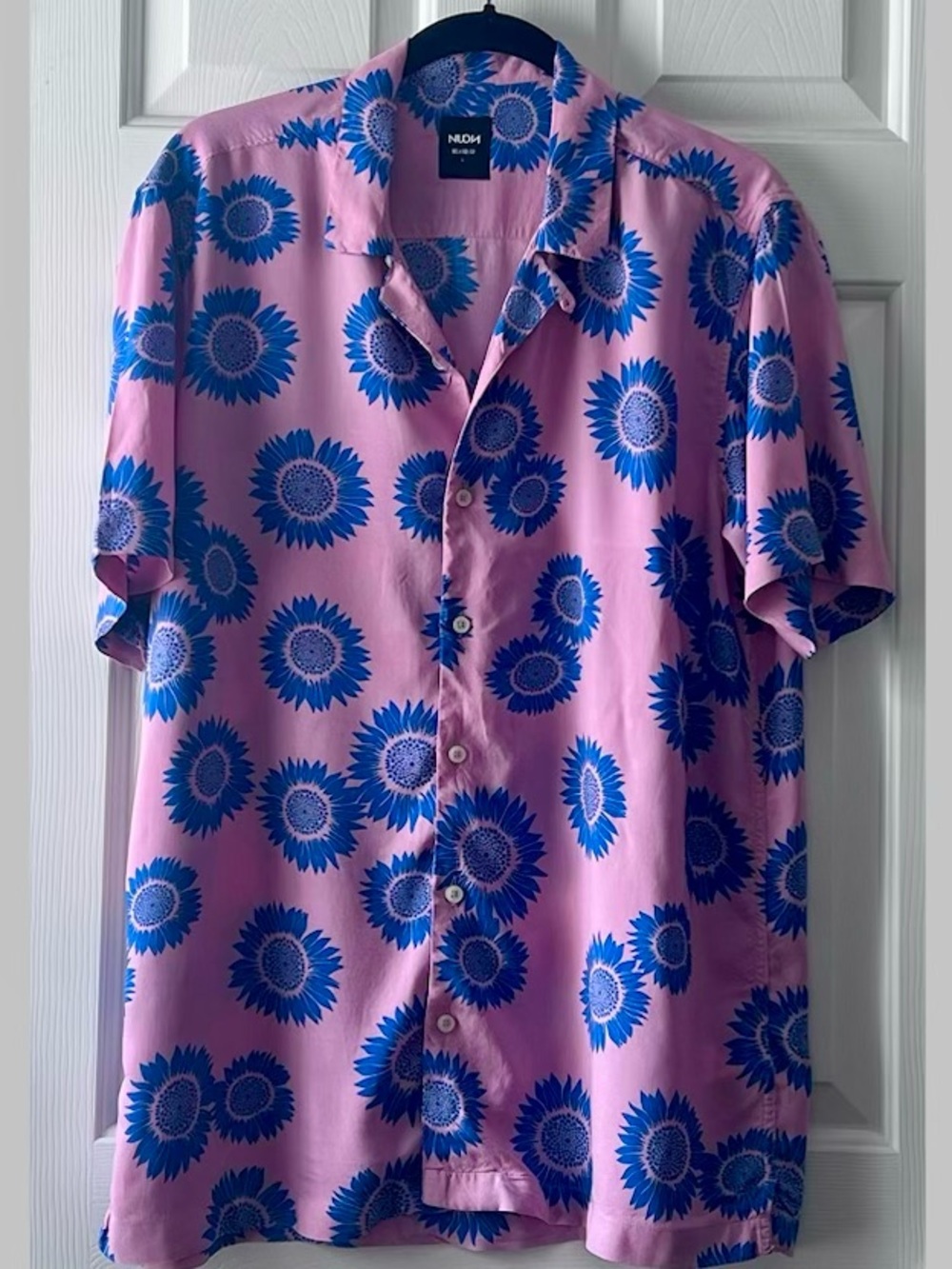 Nuon Pink & Blue Sunflower Short-Sleeve Button-Down Shirt